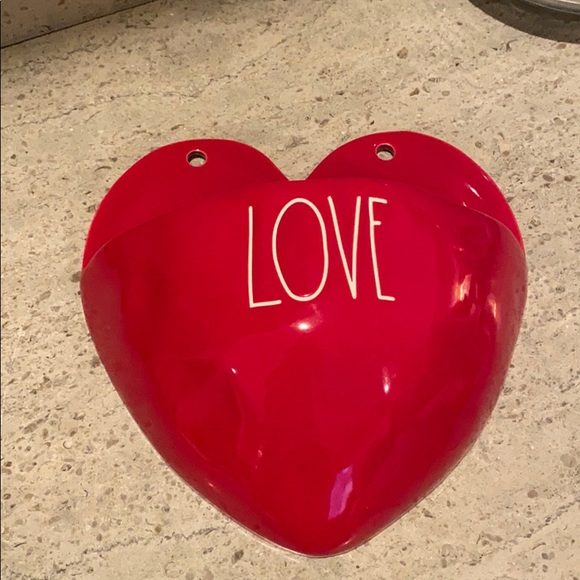 Rae Dunn “Love” ceramic wall hanger. - Picture 1 of 5
